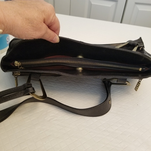 Maxx New York Black Gold Tone Zipper Pocket Studded Shoulder Bag - Picture 6 of 9